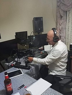 Labrini Pappa, Greek Radio Music Entertainment Radionektous