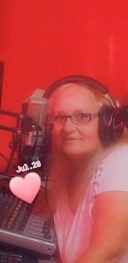 Labrini Pappa, Greek Radio Music Entertainment Radionektous